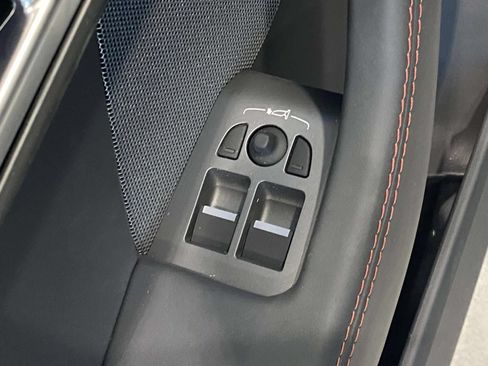 Used 2015 Jaguar F-TYPE R RWD image 14