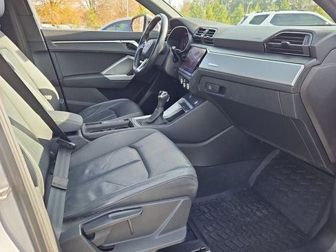 Used 2020 Audi Q3 2.0T Premium w/ Convenience Package image 12