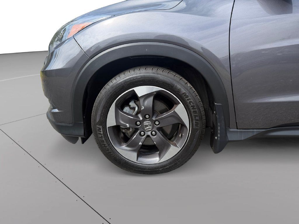 Used 2018 Honda HR-V EX image 9