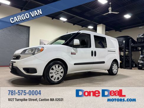 Used 2019 RAM ProMaster City Tradesman SLT image 1