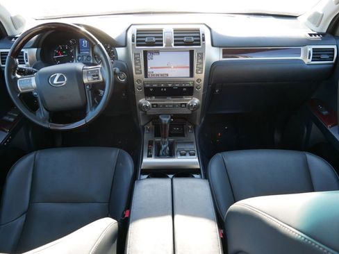 Used 2019 Lexus GX 460 Premium AWD/4WD image 14