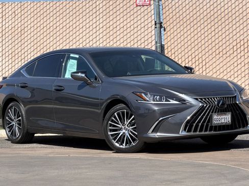 Certified 2025 Lexus ES 300h w/ Premium Package FWD image 2