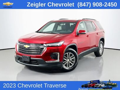 Used 2023 Chevrolet Traverse LT w/ Rear Camera Mirror Package