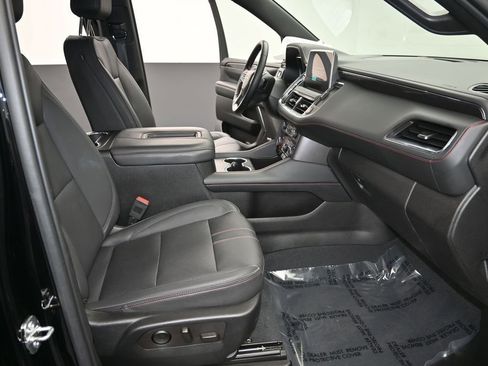 Used 2023 Chevrolet Tahoe RST image 13