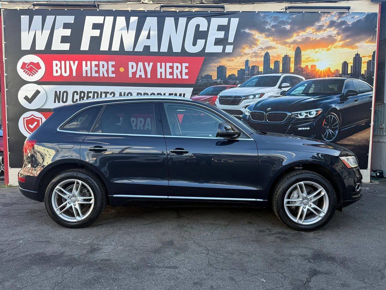 Used 2015 Audi Q5 2.0T Premium Plus w/ Technology Package AWD/4WD image 4
