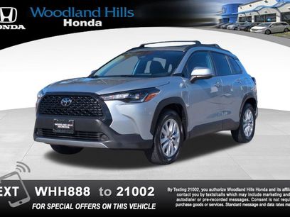 Used 2023 Toyota Corolla Cross LE w/ Moonroof Package