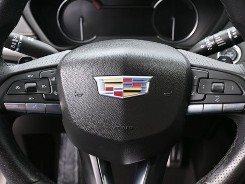 Certified 2023 Cadillac XT4 Sport AWD/4WD image 10