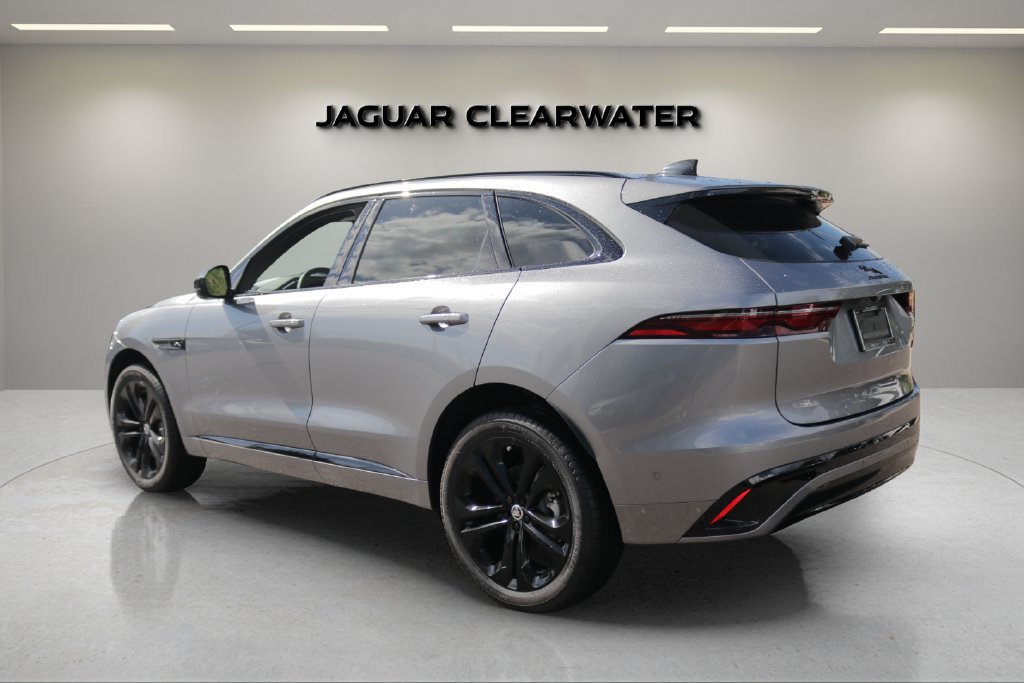 New 2026 Jaguar F-PACE R-Dynamic S AWD/4WD image 3