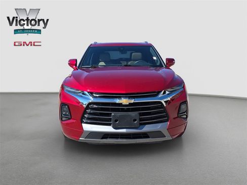 Used 2021 Chevrolet Blazer Premier w/ Driver Confidence II Package image 2