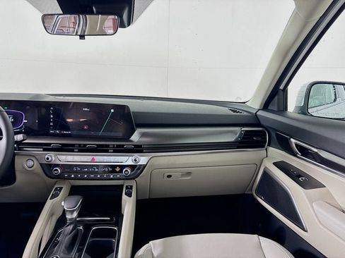 New 2025 Kia Telluride S image 25