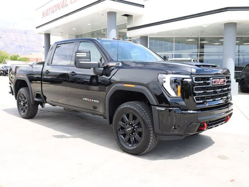 New 2026 GMC Sierra 2500 AT4 w/ Technology Package AWD/4WD image 8