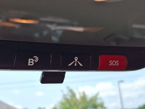 Certified 2023 Hyundai Kona SEL AWD/4WD image 26