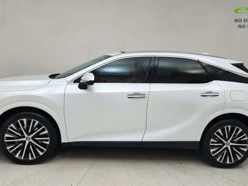Used 2024 Lexus RX 350 Premium Plus w/ Convenience Package FWD image 10
