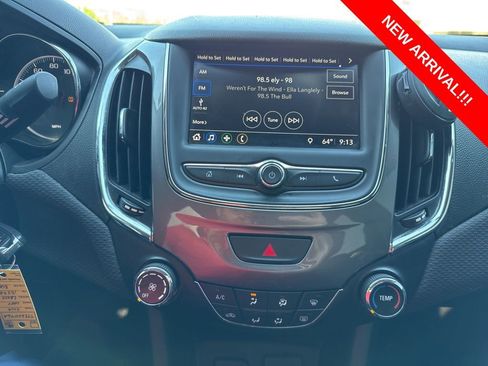 Used 2019 Chevrolet Cruze LS w/ LS Convenience Package image 9