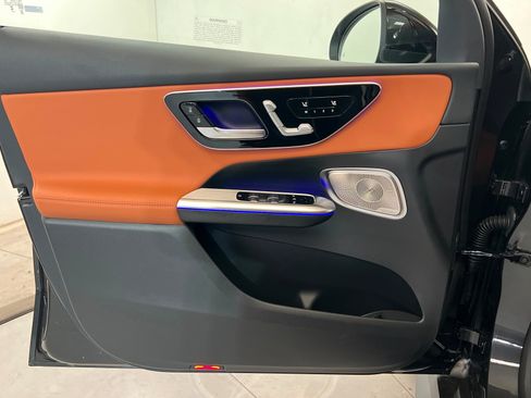 New 2027 Mercedes-Benz GLC 300 4MATIC image 14