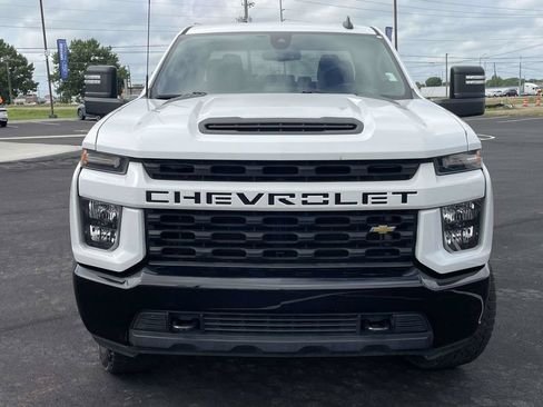 Used 2021 Chevrolet Silverado 2500 Custom w/ Custom Value Package AWD/4WD image 8