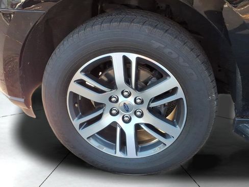 Used 2024 Ford Expedition Max Limited image 25