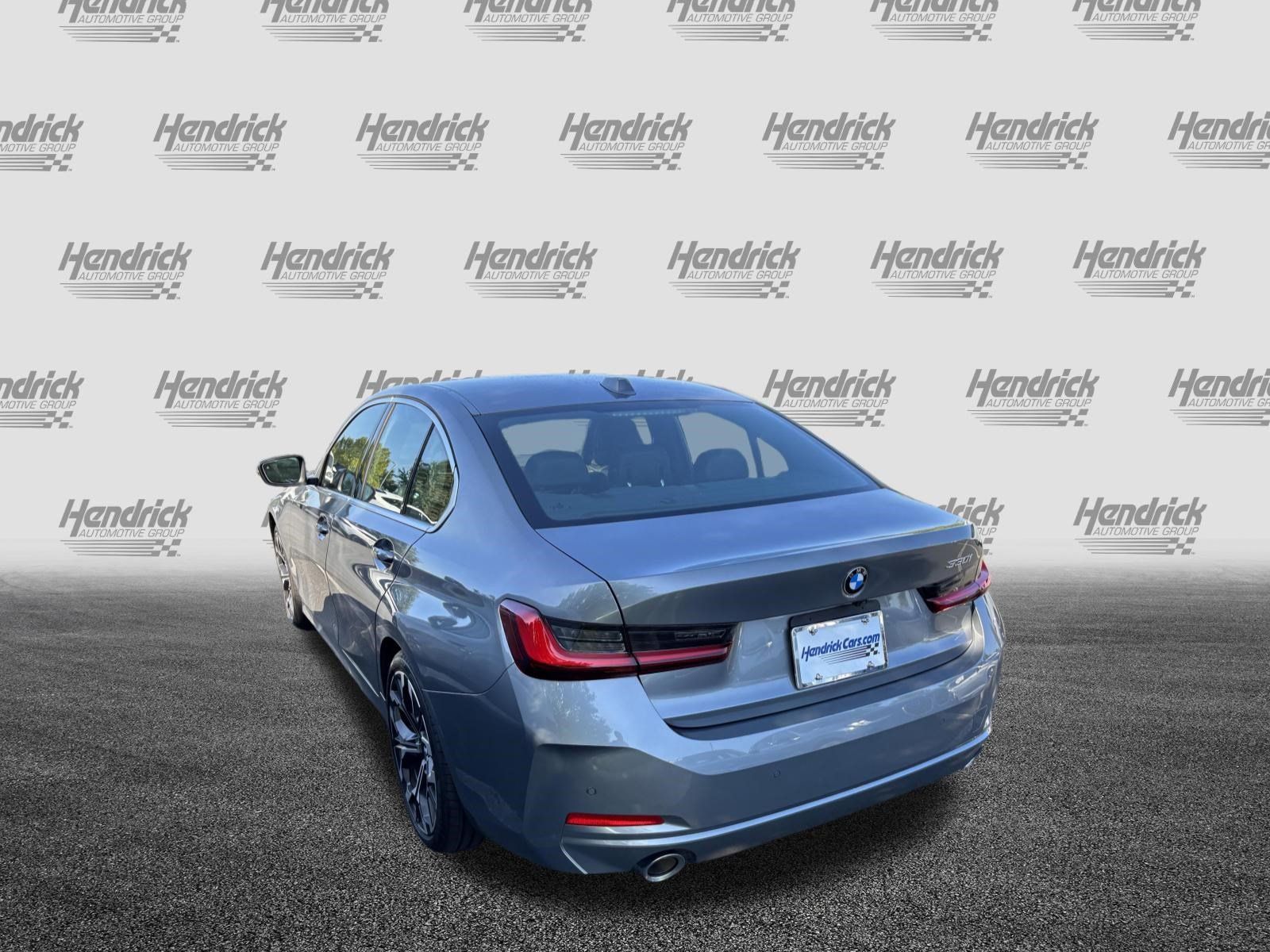 Certified 2025 BMW 330i Sedan RWD image 8