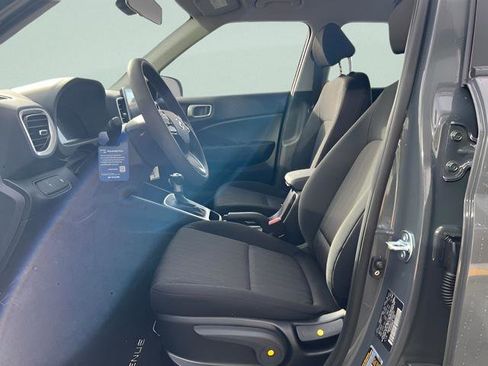 New 2026 Hyundai Venue SE FWD image 12