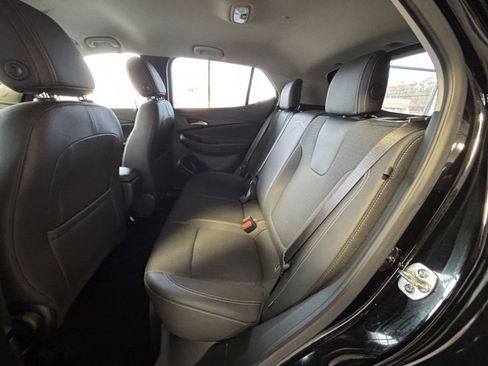 Used 2025 Buick Encore GX Preferred image 29