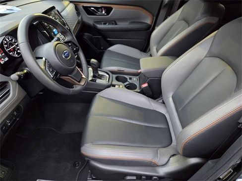 Used 2025 Subaru Forester Sport w/ Popular Package #1 image 9
