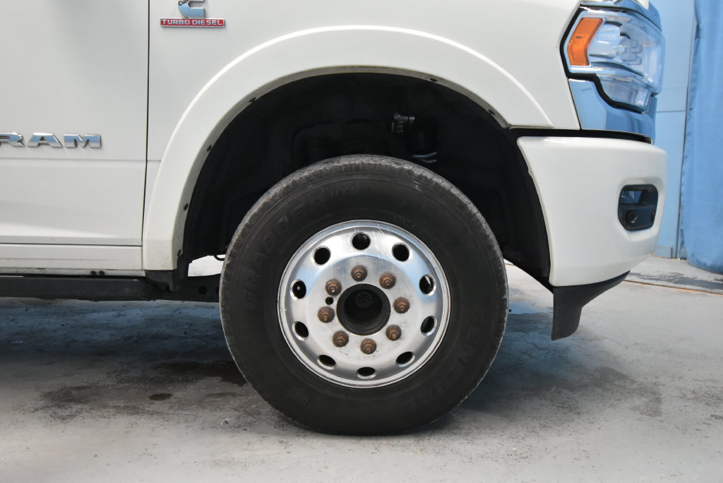 Used 2022 RAM 3500 Limited AWD/4WD image 41