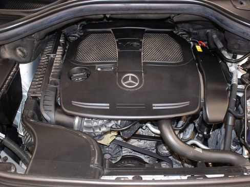 Used 2016 Mercedes-Benz GLE 350 4MATIC image 3