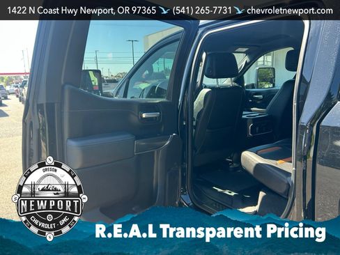 Used 2021 GMC Sierra 1500 AT4 w/ AT4 Value Package AWD/4WD image 35