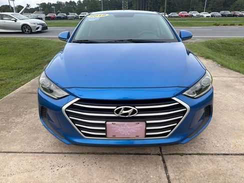 Used 2018 Hyundai Elantra SEL FWD image 3