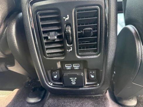 Used 2017 Dodge Durango GT w/ Nav & Power Liftgate Group AWD/4WD image 10