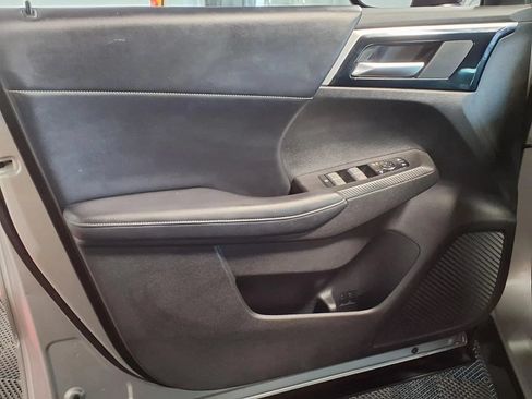 Used 2022 Mitsubishi Outlander SE AWD/4WD image 17