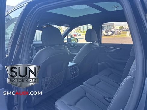 Used 2025 Audi Q7 3.0T Premium Plus image 28