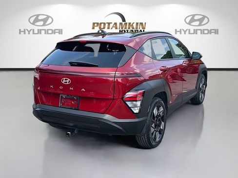 Used 2024 Hyundai Kona SEL FWD image 5
