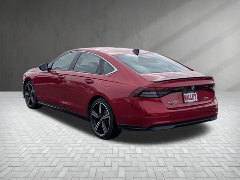 Used 2024 Honda Accord Sport image 6