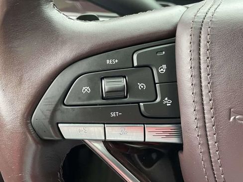 Used 2021 Cadillac Escalade ESV Sport Platinum image 21