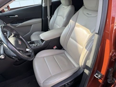 Used 2019 Cadillac XT4 Premium Luxury w/ Enhanced Visibility Package image 13