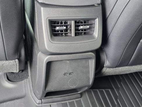 New 2026 Chevrolet Equinox EV LT image 29