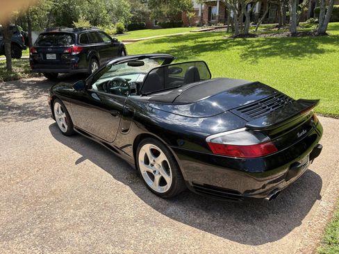 Used 2004 Porsche 911 Turbo AWD/4WD image 30