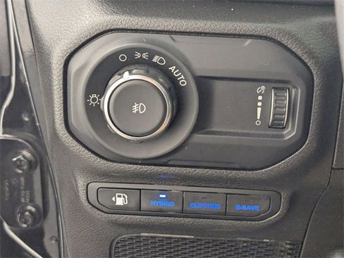 Certified 2023 Jeep Wrangler Unlimited Sahara image 14