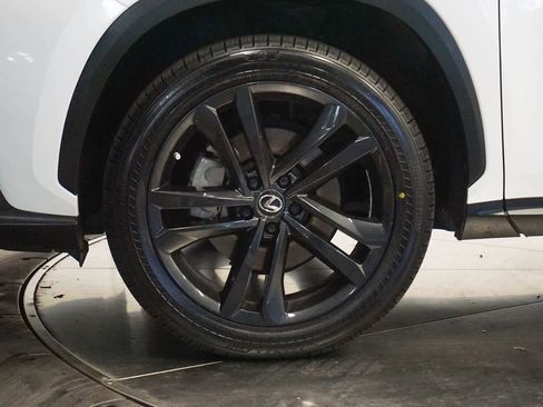 Used 2024 Lexus NX 450h+ Luxury image 9