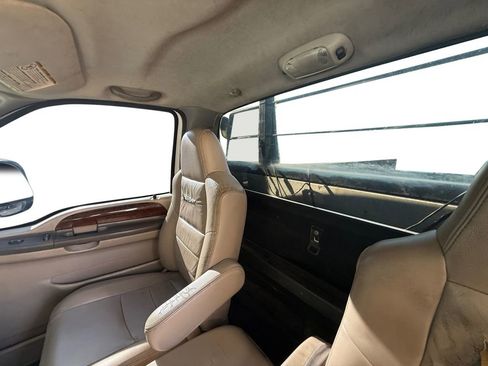 Used 2006 Ford F450 XL AWD/4WD image 13