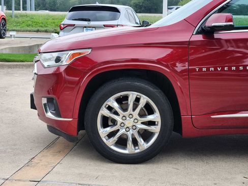 Used 2018 Chevrolet Traverse High Country AWD/4WD image 8