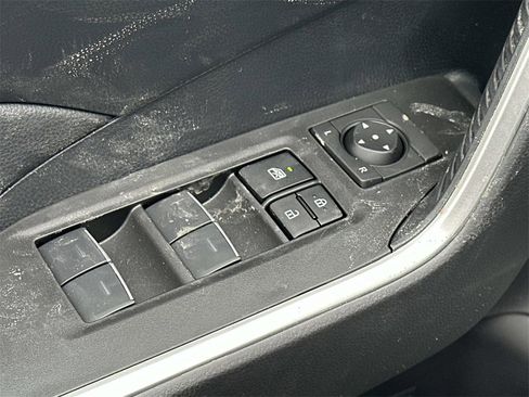 New 2025 Toyota RAV4 XLE image 16