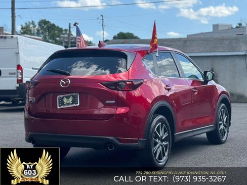 Used 2018 MAZDA CX-5 Touring w/ Preferred Equipment Package image 4