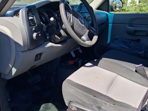 Used 2008 GMC Sierra 3500 W/T w/ Work Truck Preferred Package image 10