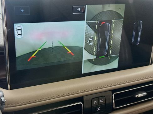 Used 2022 Lincoln Nautilus Reserve w/ Equipment Group 201A image 23