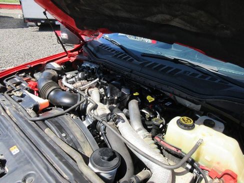 Used 2017 Ford F550 4x4 Regular Cab Super Duty image 43