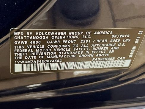 Used 2014 Volkswagen Passat 3.6 SEL Premium image 35