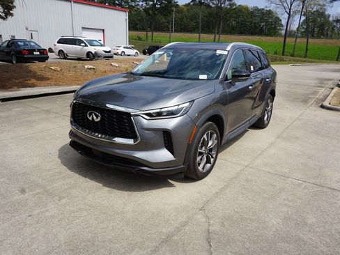 Used 2023 INFINITI QX60 Luxe w/ Performance Audio Package image 27