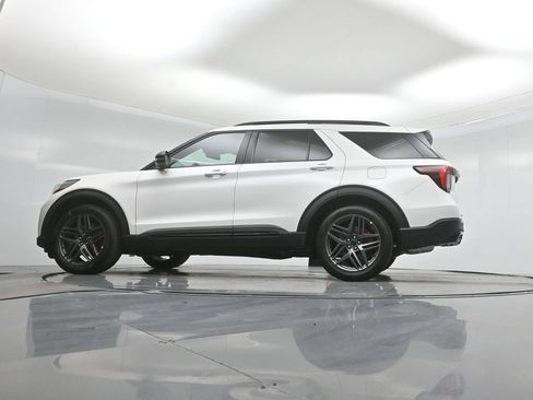 New 2026 Ford Explorer ST AWD/4WD image 51